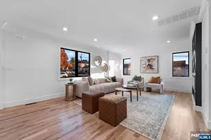 4 Roosevelt Ave, Totowa, NJ 07512 - Photo 4