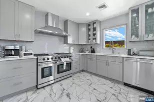 43 St Philips Dr, Clifton, NJ 07013 - Photo 12