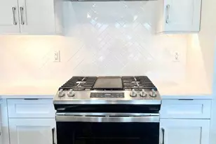 5307 Rio Vista Ln, Northvale, NJ 07647 - Photo 14