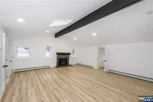 25 Setting Sun Trail, West Milford, NJ 07480 - Photo 6