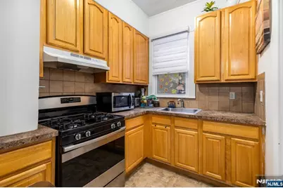 69 Kossuth Street, Wallington, NJ 07057 - Photo 4