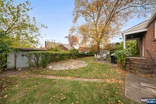 31 Rollins Ave, Clifton, NJ 07011 - Photo 24