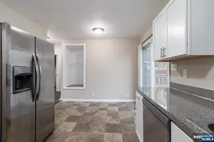 205 Starling Ln, Mount Holly, NJ 08060 - Photo 6