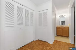 160 Overlook 4-B, Hackensack, NJ 07601 - Photo 18