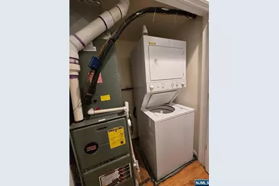 109 Hawthorne Avenue 109 C #109 C, Park Ridge, NJ 07656 - Photo 24