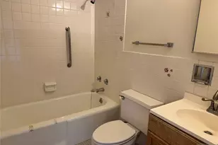 6 Horizon Road 302, Fort Lee, NJ 07024 - Photo 8