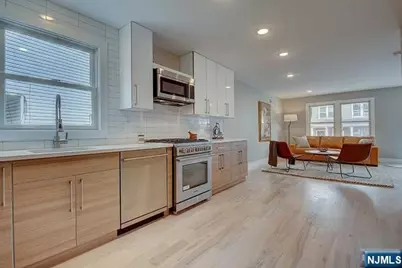 81 Mission Street, Montclair, NJ 07042 - Photo 4