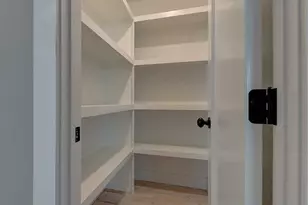 81 Mission St, Montclair, NJ 07042 - Photo 12