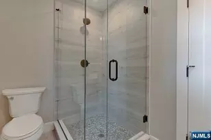 81 Mission St, Montclair, NJ 07042 - Photo 10