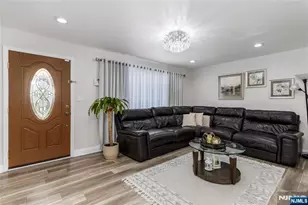 2 Passaic Ave, Hasbrouck Heights, NJ 07604 - Photo 4