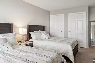 2077 Center Ave 18C, Fort Lee, NJ 07024 - Photo 10