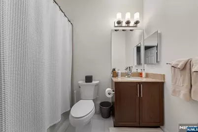 2219 Riverview Avenue 219 #219, Englewood, NJ 07631 - Photo 26