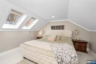 21 Sunrise Ave, Bloomingdale, NJ 07403 - Photo 32