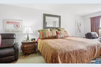 2 Claridge Drive 2Nw #2NW, Verona, NJ 07044 - Photo 22