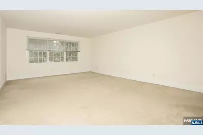 136 Stonegate Trail 37 #37, Cresskill, NJ 07626 - Photo 26