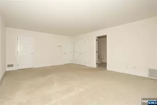 136 Stonegate Trail 37, Cresskill, NJ 07626 - Photo 28