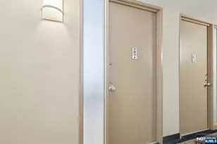 4 Horizon Road 627, Fort Lee, NJ 07024 - Photo 22