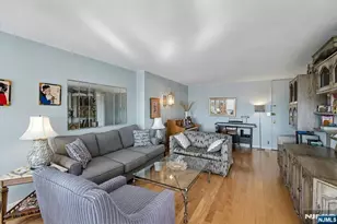 2077 Center Street 9B, Fort Lee, NJ 07024 - Photo 4