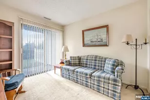 80 Konight Ct, Mahwah, NJ 07430 - Photo 16