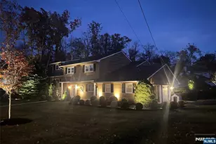 182 Park, West Caldwell, NJ 07006 - Photo 2