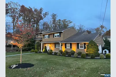 182 Park, West Caldwell, NJ 07006 - Photo 38