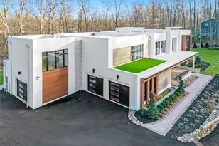 10 Big Ramapo Rd, Saddle River, NJ 07458 - Photo 2