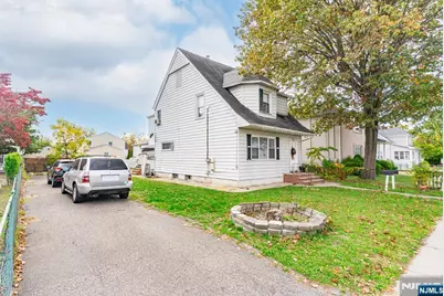 249 Delawanna Avenue, Clifton, NJ 07014 - Photo 4