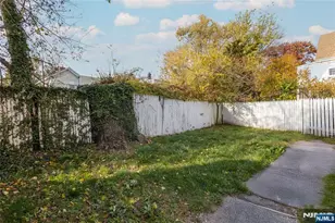 33 Lafayette, Orange, NJ 07050 - Photo 34