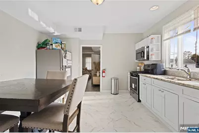 33 Lafayette, Orange, NJ 07050 - Photo 10