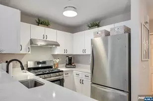 901 Hawley Ct, Denville, NJ 07834 - Photo 14