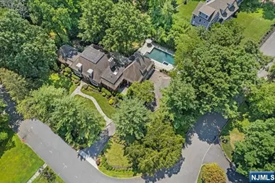 2 Canoe Lane, Roseland, NJ 07068 - Photo 44