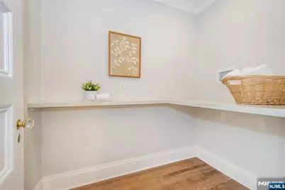 143 S Mountain Avenue, Montclair, NJ 07042 - Photo 28