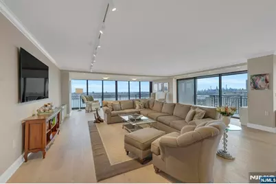 1500 Palisade Avenue 15F #15F, Fort Lee, NJ 07024 - Photo 6