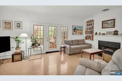 2 Allison Court, Allendale, NJ 07401 - Photo 22