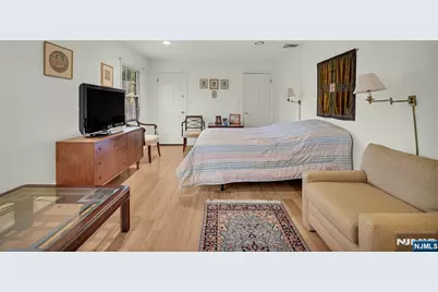 2 Allison Court, Allendale, NJ 07401 - Photo 34