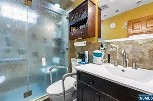 103 Virginia Ave, Jersey City, NJ 07304 - Photo 14