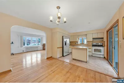 80 Voorhees Street, Teaneck Township, NJ 07666 - Photo 12