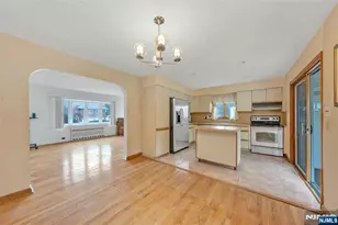 80 Voorhees St, Teaneck Township, NJ 07666 - Photo 12