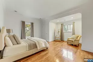 278 Crest Pl, Franklin Lakes, NJ 07417 - Photo 32