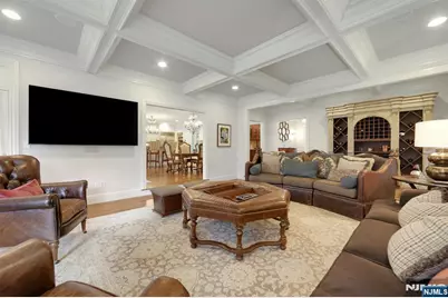 278 Crest Place, Franklin Lakes, NJ 07417 - Photo 10