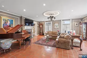 290 Clinton Pl, Hackensack, NJ 07601 - Photo 10