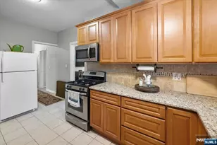 17 Lewis Pl, Westwood, NJ 07675 - Photo 8