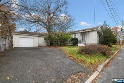 17 Lewis Place, Westwood, NJ 07675 - Photo 24