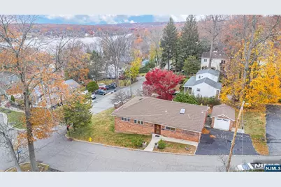 1 Lenape Trail, Wayne, NJ 07470 - Photo 28