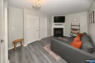 190 Surrey Ct, Ramsey, NJ 07446 - Photo 16