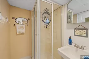 63 Pomona Ave, Fair Lawn, NJ 07410 - Photo 16