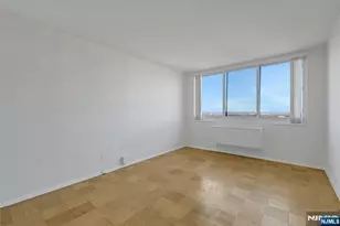 2150 Center Ave 19E, Fort Lee, NJ 07024 - Photo 18