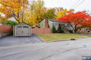 124 Lower Notch Rd, Little Falls Township, NJ 07424 - Photo 2