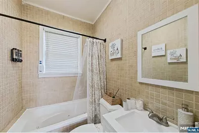 703 Schuyler Avenue, Kearny, NJ 07032 - Photo 36