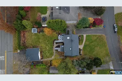 107 Parkway, Harrington Park, NJ 07640 - Photo 32